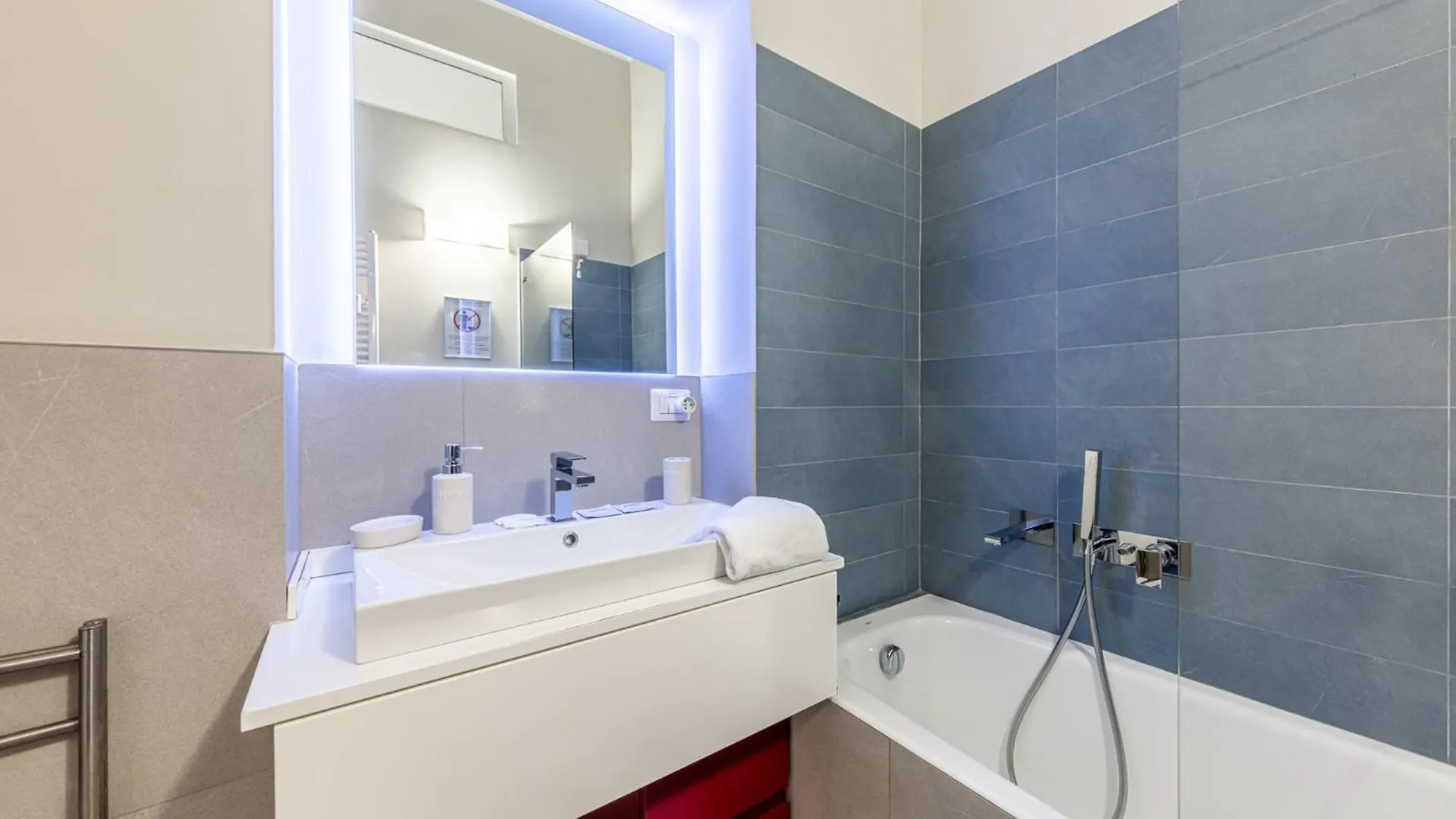 Apartament Cortivo - Piola 8 - Metro Mediolan