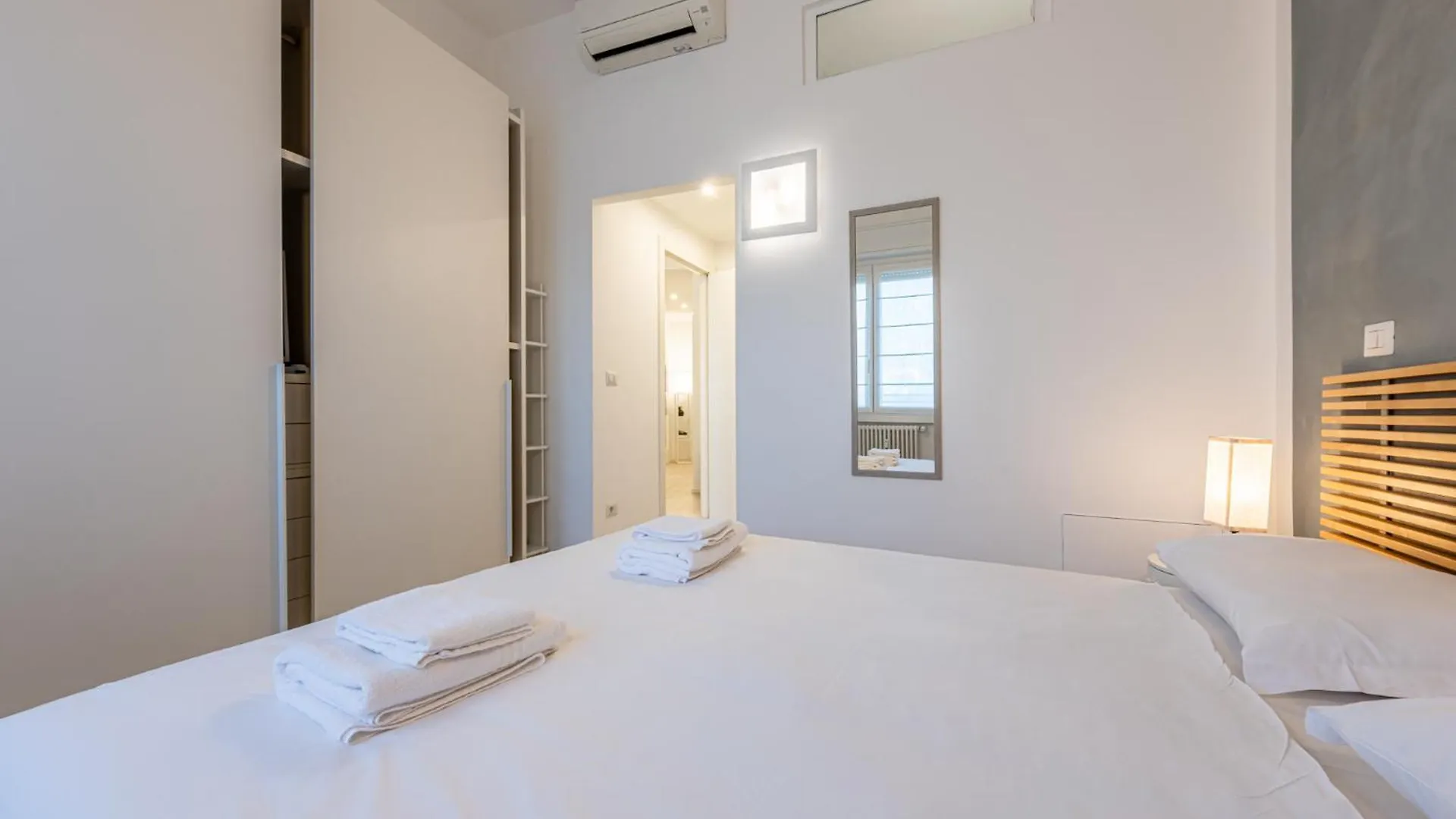 Apartament Cortivo - Piola 8 - Metro Mediolan Włochy